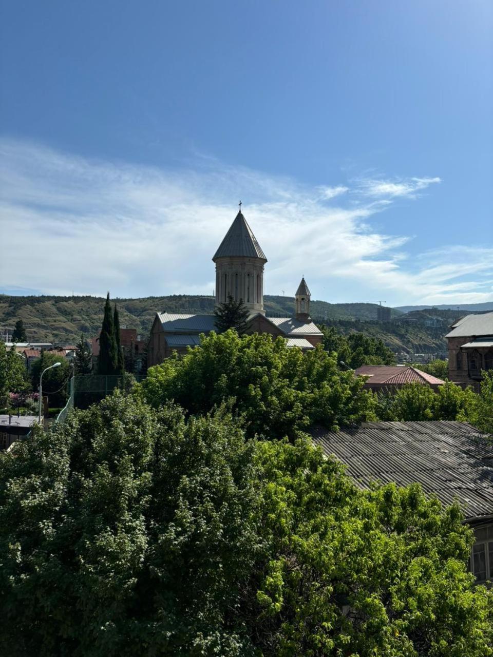 Hotel Voyager Tiflis Dış mekan fotoğraf