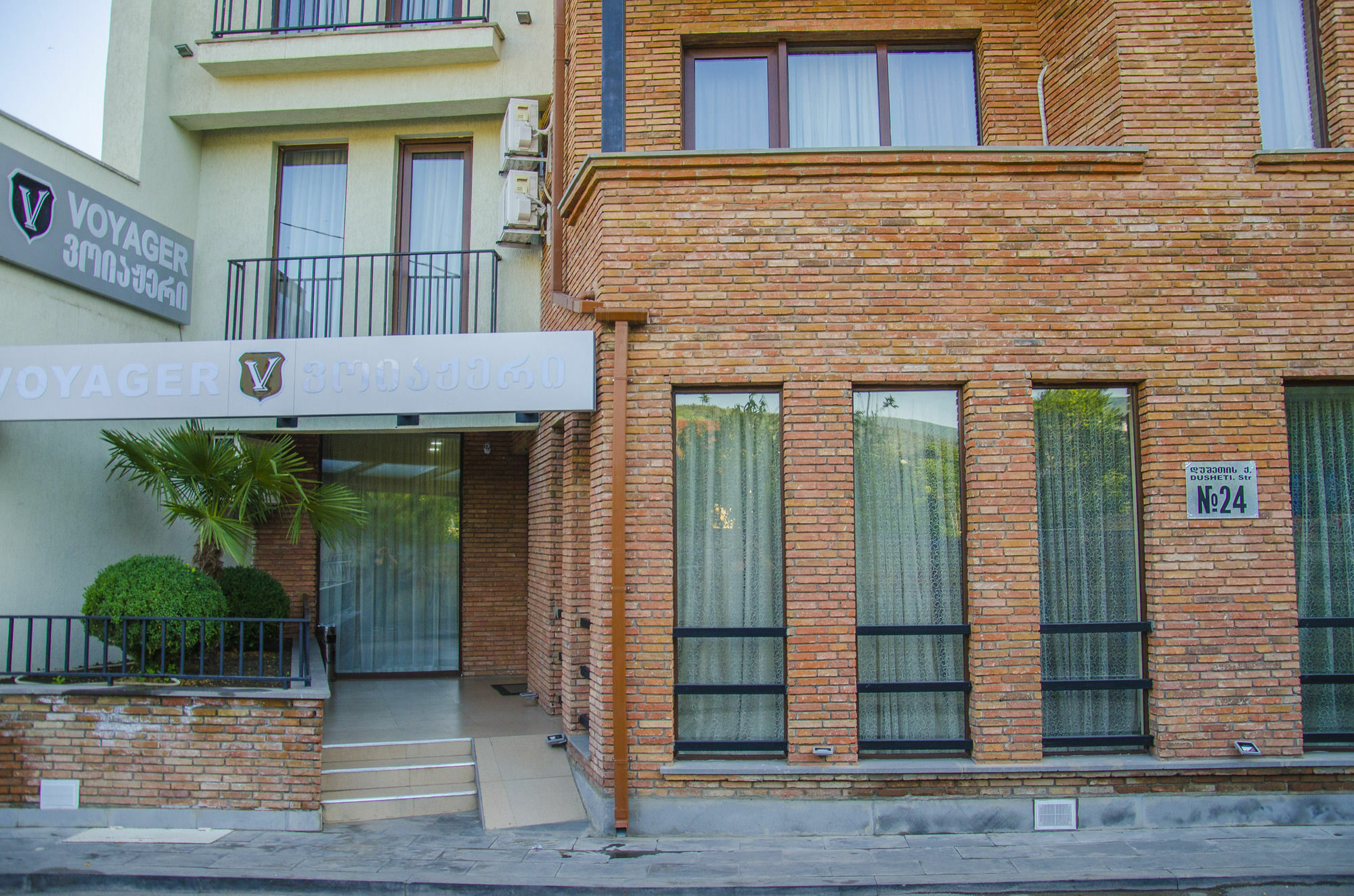 Hotel Voyager Tiflis Dış mekan fotoğraf